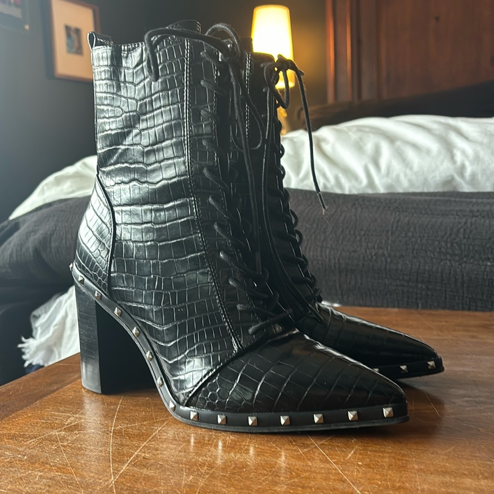 Charles David Duffy studded lace up boots